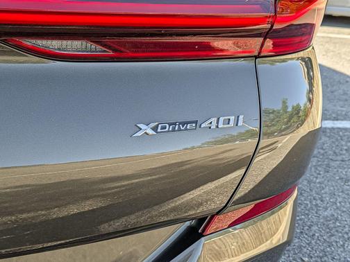 2026 BMW X6 xDrive40i