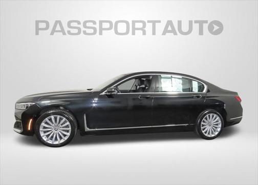 2022 BMW 740 i xDrive