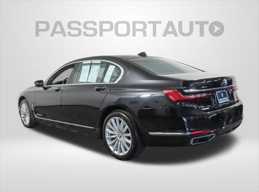 2022 BMW 740 i xDrive