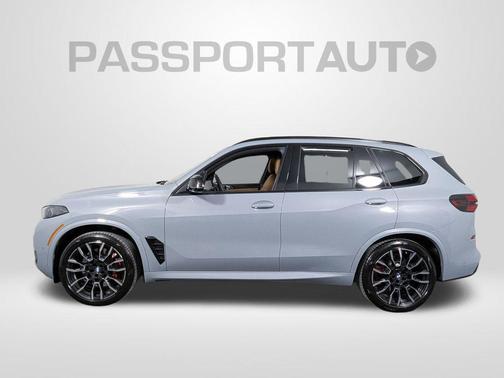 2024 BMW X5 M60i