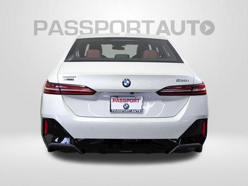 2025 BMW 530 xDrive