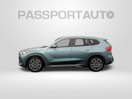 Cape York Green Metallic 2026 BMW X1 xDrive28i