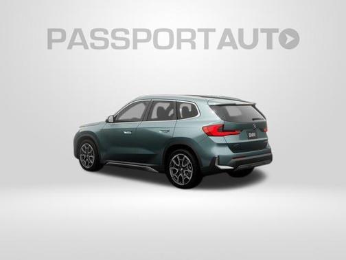 Cape York Green Metallic 2026 BMW X1 xDrive28i