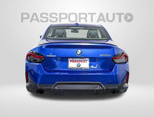 2022 BMW 230 i