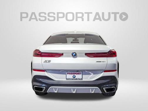 2022 BMW X6 xDrive40i