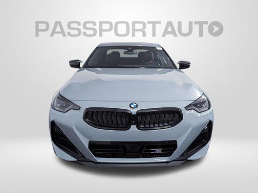 2026 BMW M240 i xDrive