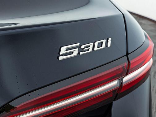 2026 BMW 530 xDrive