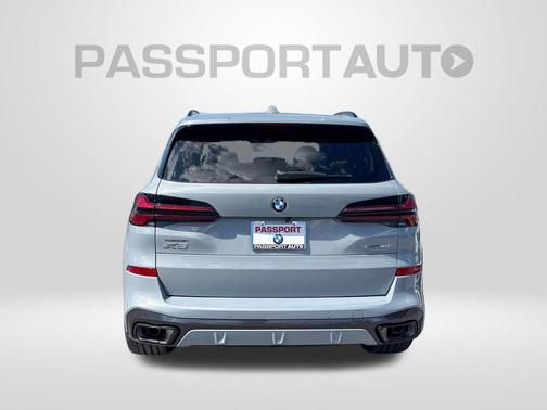 Brooklyn Grey Metallic 2026 BMW X5 xDrive40i