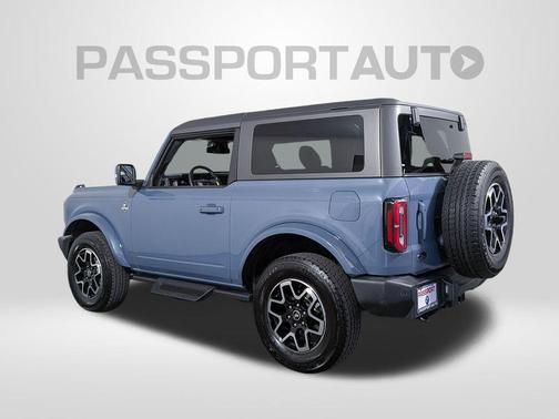2023 Ford Bronco Outer Banks