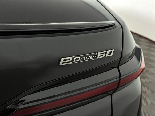 2026 BMW i7 eDrive50
