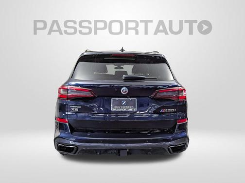 2022 BMW X5 M50i