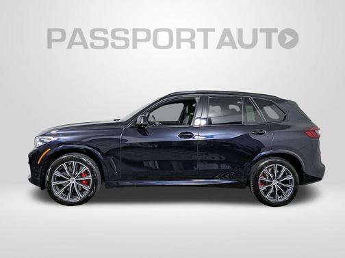 2022 BMW X5 M50i