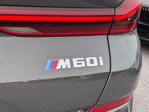 2026 BMW X6 M60i