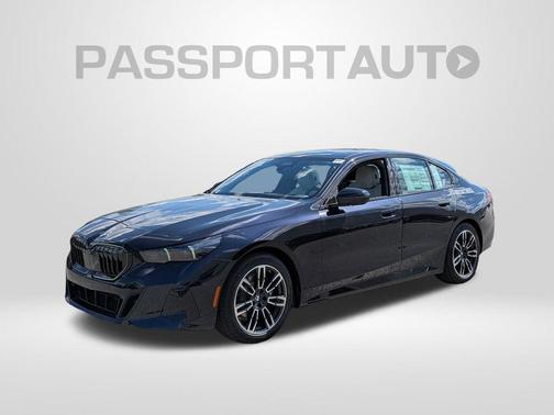 Carbon Black Metallic 2027 BMW 530 i xDrive