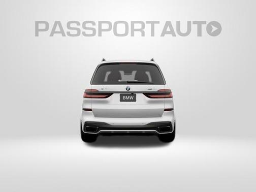 Mineral White Metallic 2027 BMW X7 xDrive40i
