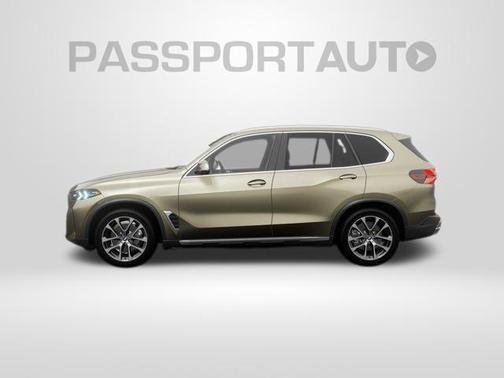 Manhattan Green Metallic 2026 BMW X5 xDrive40i