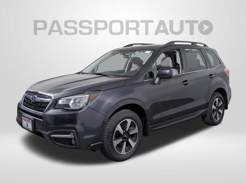 Dark Gray Metallic 2018 Subaru Forester 2.5i Limited