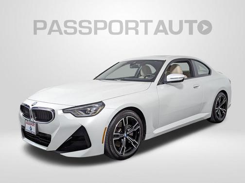 Mineral White Metallic 2025 BMW 230 xDrive