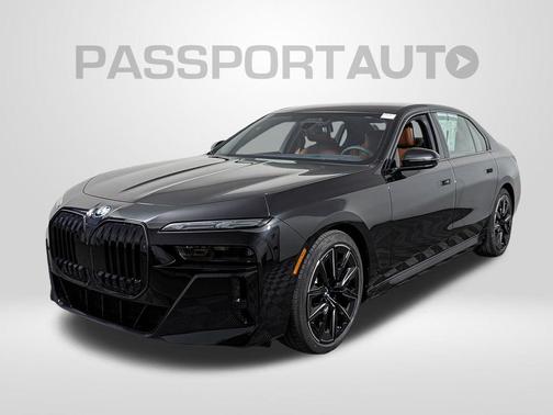 Black Sapphire Metallic 2026 BMW i7 xDrive60