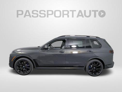 Dravit Grey Metallic 2027 BMW X7 xDrive40i
