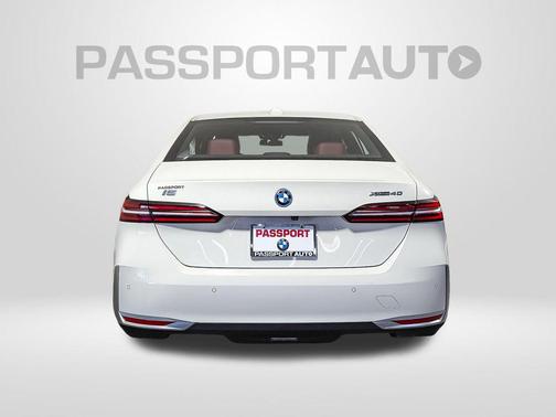 2025 BMW i5 xDrive40