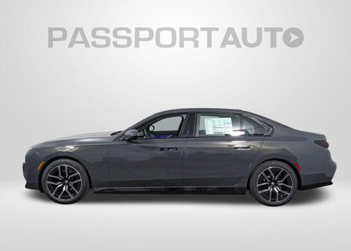 Dravit Grey Metallic 2026 BMW i7 eDrive50