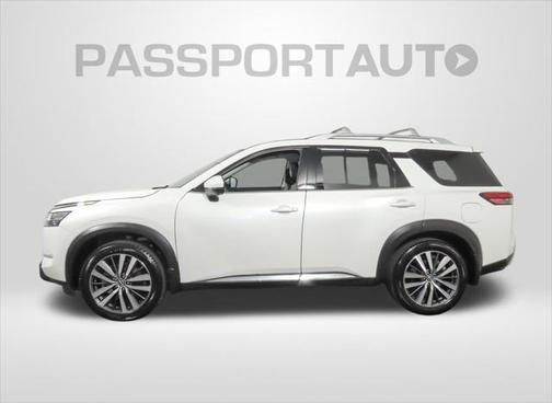 2022 Nissan Pathfinder Platinum 4WD