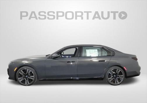 2025 BMW 760 760i xDrive