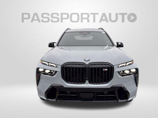 2026 BMW X7 M60i