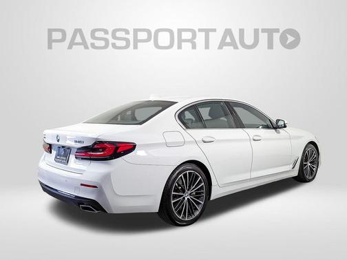 2023 BMW 540 i xDrive