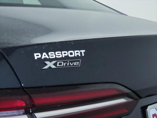 2025 BMW 530 i xDrive