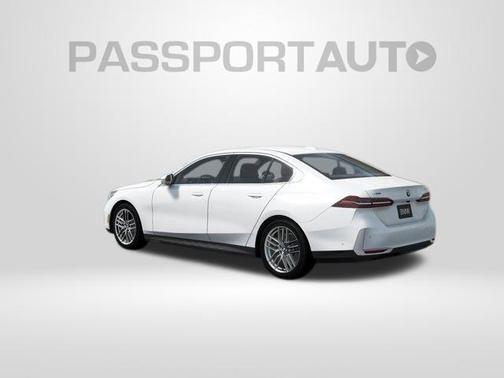 2025 BMW 530 xDrive