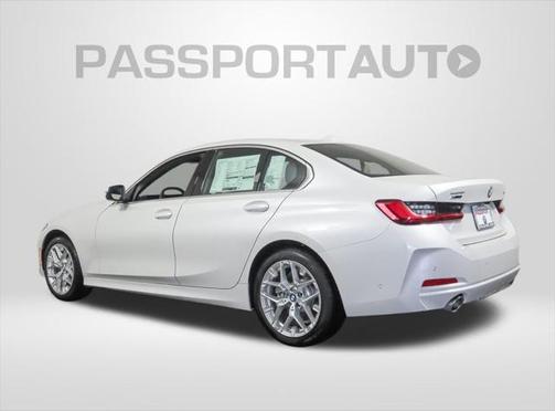 2025 BMW 330 i xDrive