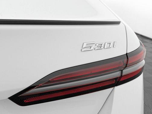 2026 BMW 530 i xDrive