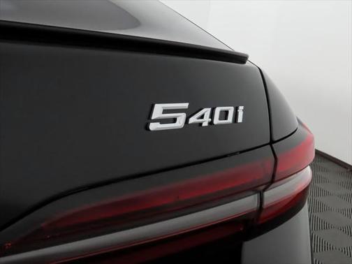 2026 BMW 540 i xDrive