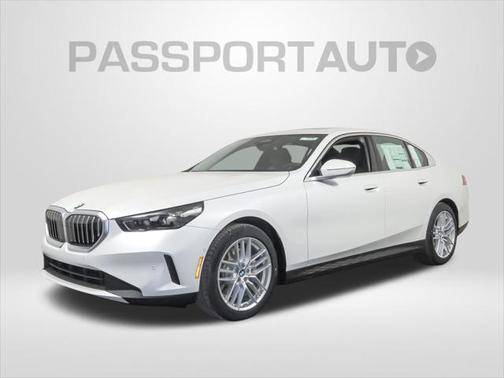 2025 BMW 530 i xDrive