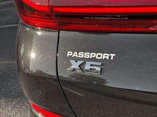 2026 BMW X6 M60i