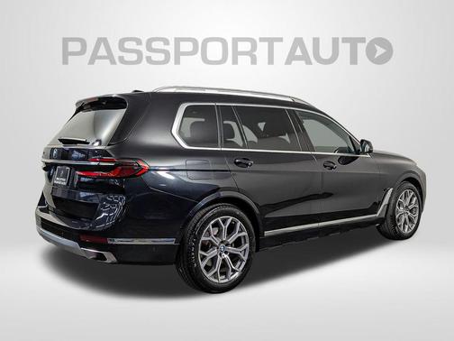 2023 BMW X7 xDrive40i