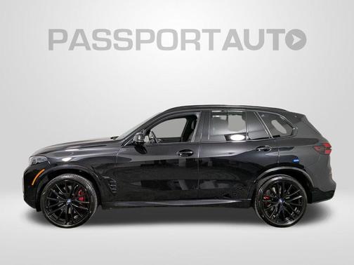 2025 BMW X5 M60i