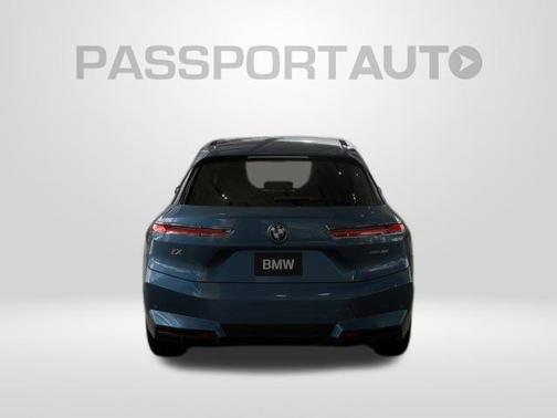 2026 BMW iX xDrive60