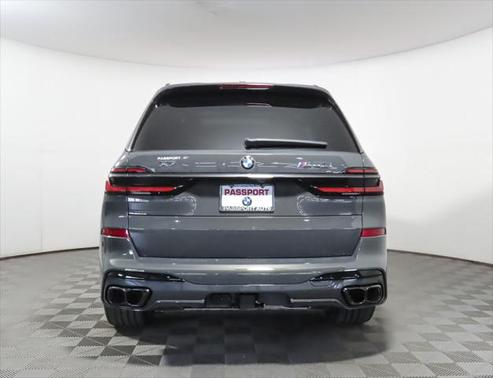 2026 BMW X7 M60i