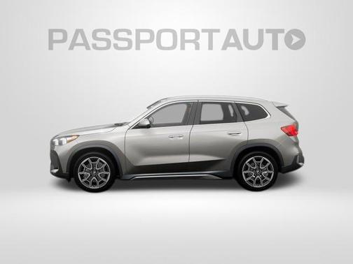 Space Silver Metallic 2026 BMW X1 xDrive28i