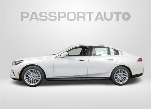 2025 BMW 530 i xDrive