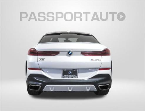 2023 BMW X6 M50i
