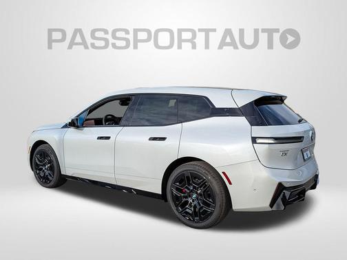 2026 BMW iX xDrive45