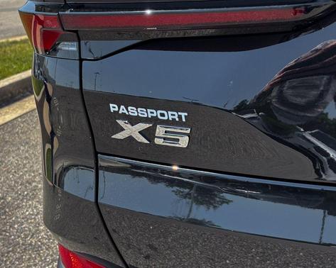 Black Sapphire Metallic 2026 BMW X5 PHEV xDrive50e