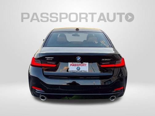 2026 BMW 330 i xDrive