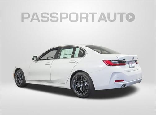 2025 BMW 330 i xDrive