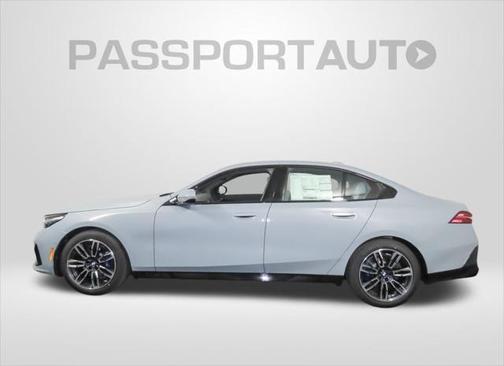 2026 BMW 530 i xDrive