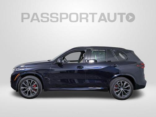 Carbon Black Metallic 2024 BMW X5 xDrive40i